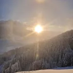 Schwarzguetl *